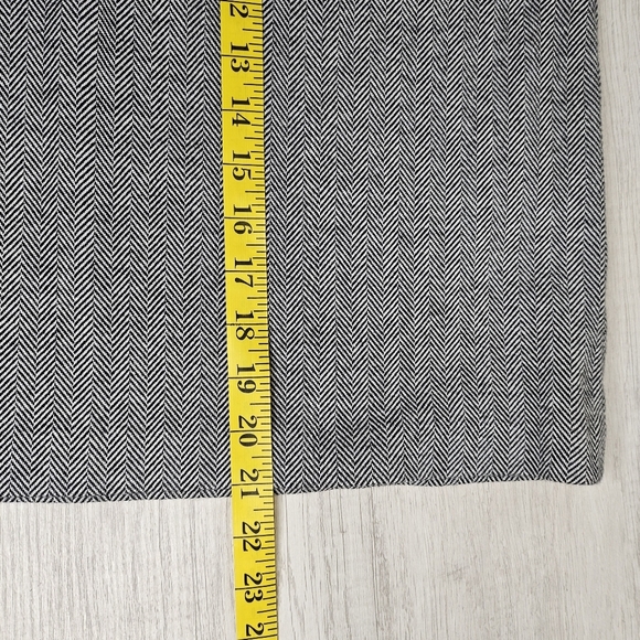 Talbots Tonal Herringbone A-Line Skirt Knee Length Classic Side Zip Closure 2 - Picture 8 of 10